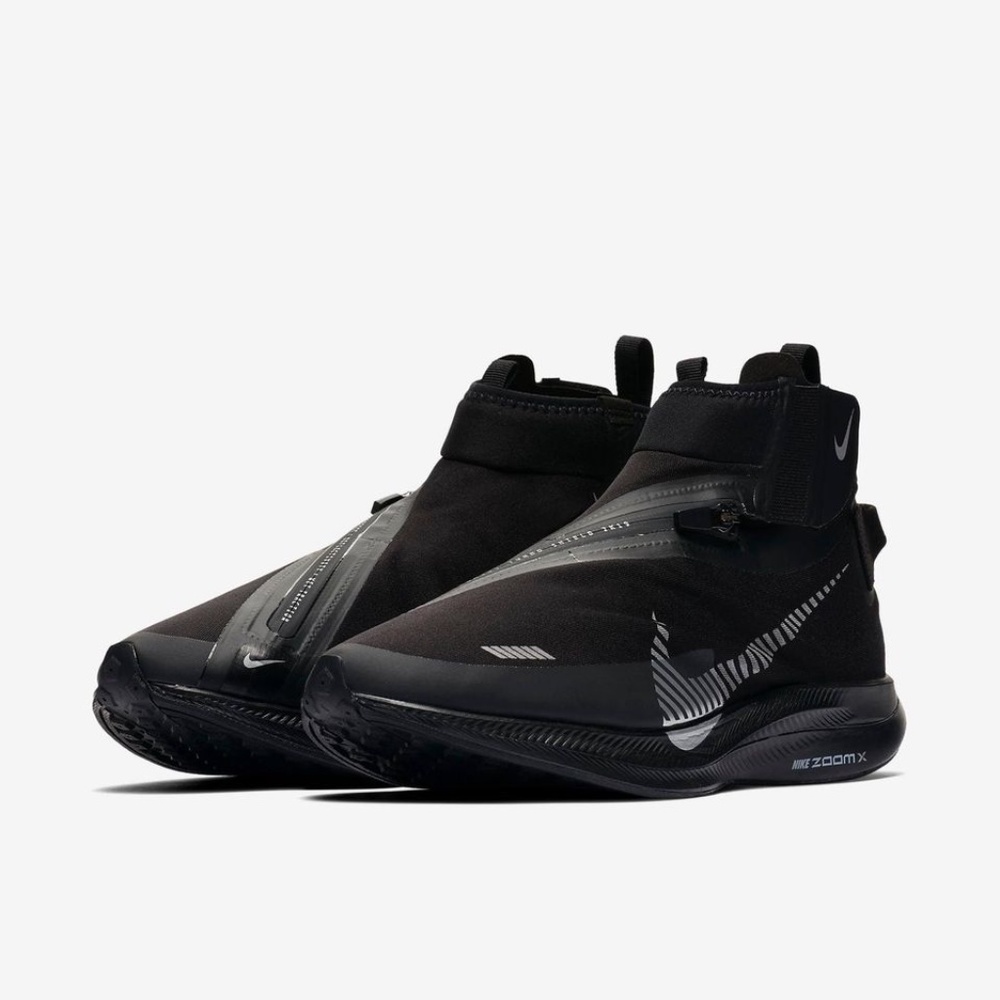 Nike Men's Pegasus Waterproof Turbo ZoomX Shield - Size 6.5 Men's/ 8.5 women